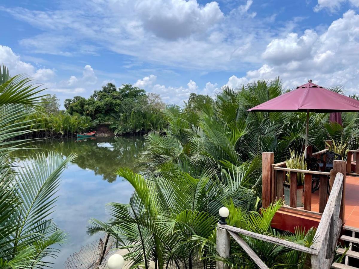 Lodge Moni Essara Kampot Eksteriør bilde