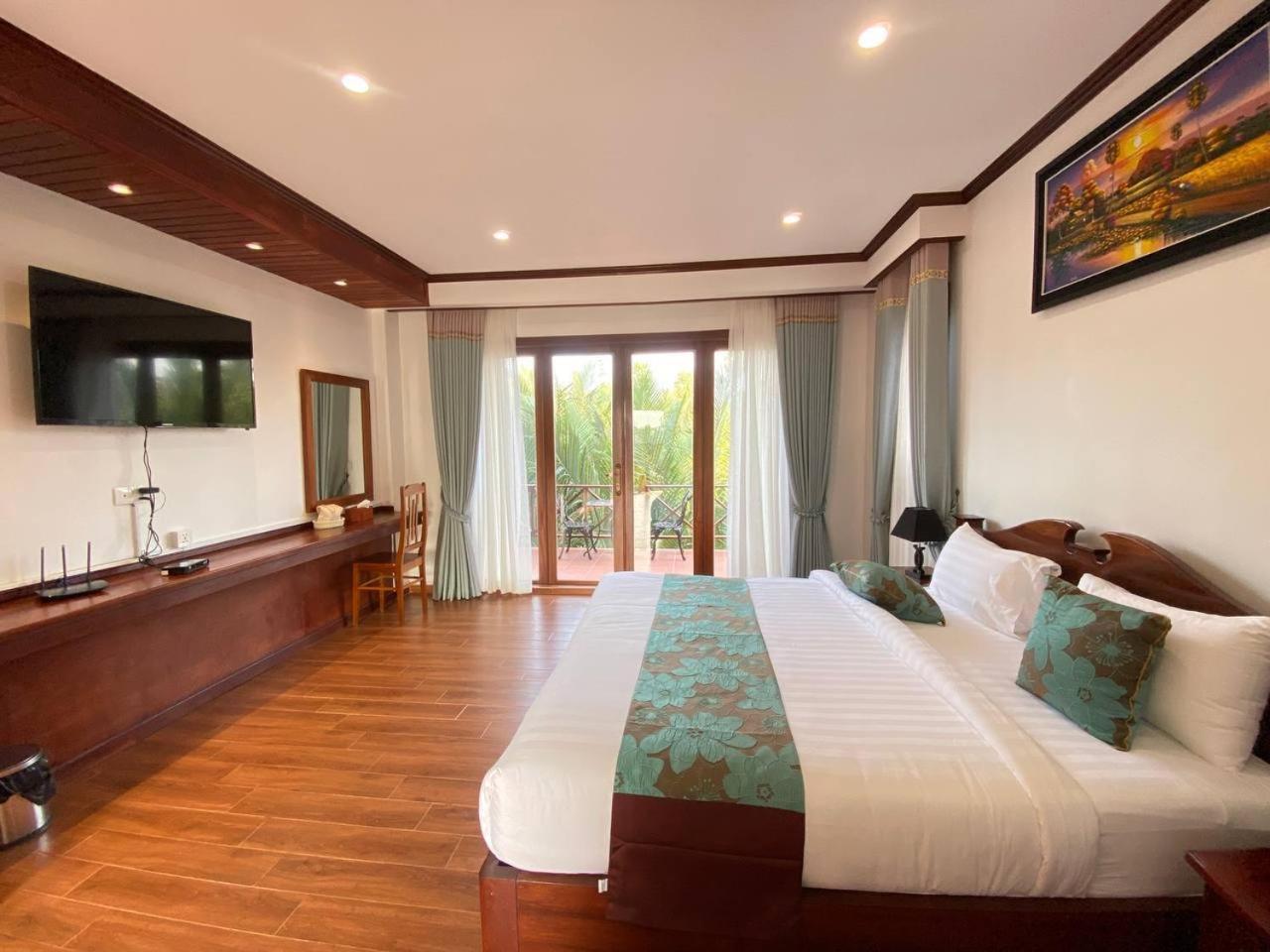 Lodge Moni Essara Kampot Eksteriør bilde