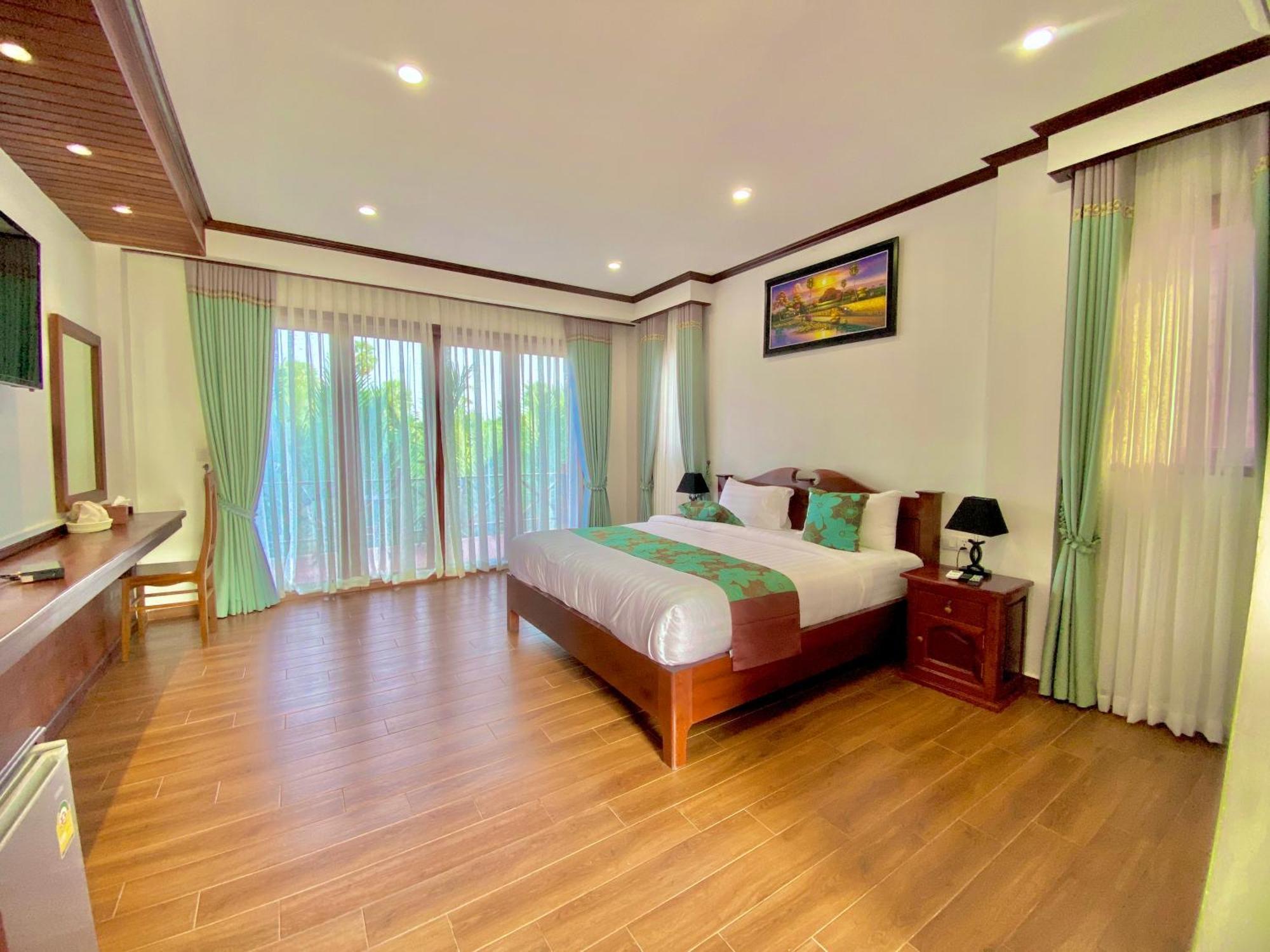 Lodge Moni Essara Kampot Eksteriør bilde